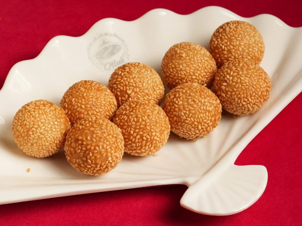 A plate of fried sesame balls